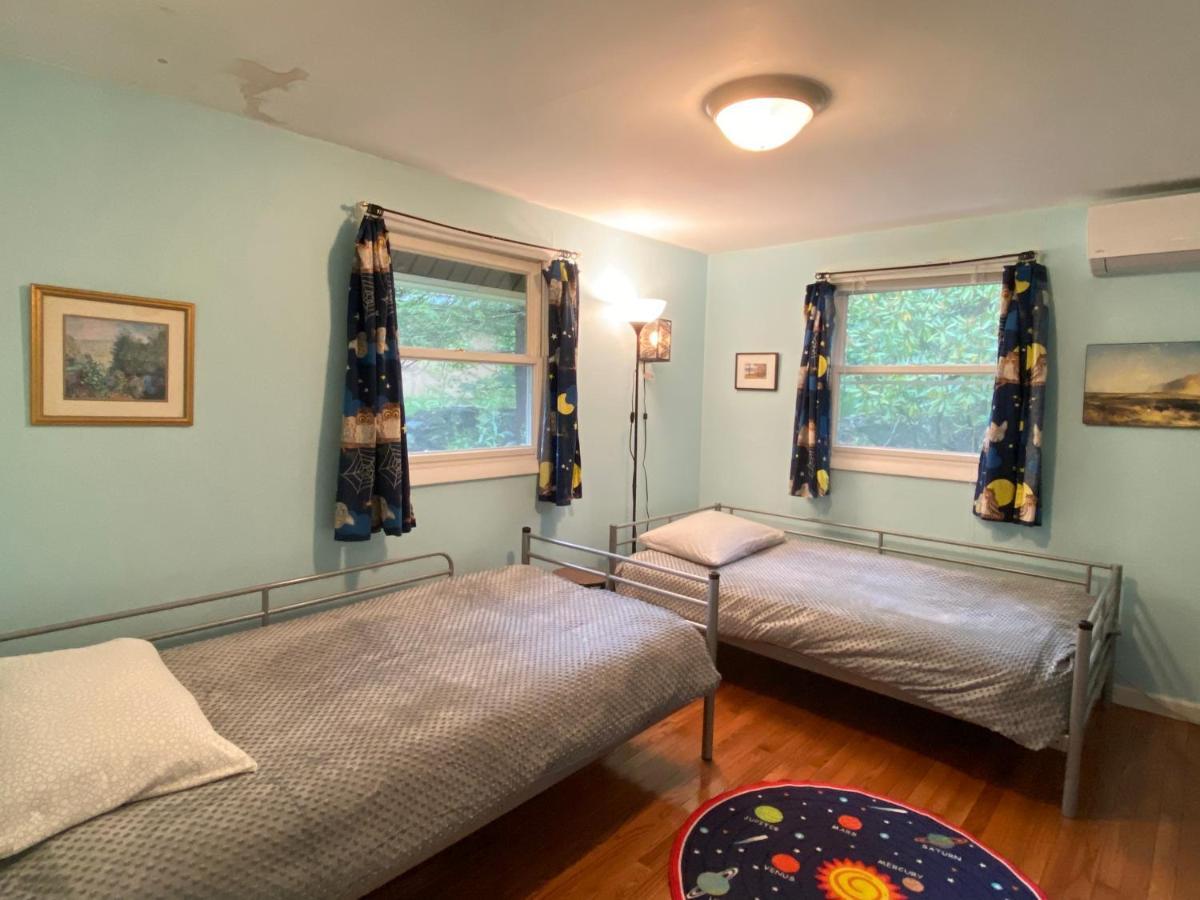 Secluded Chalet On Stream-Mins To Camelback Tannersville Eksteriør billede